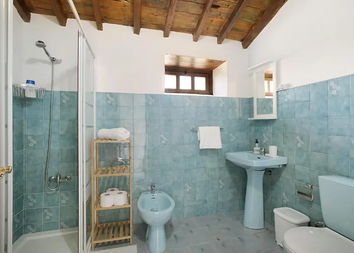 Esperanza La Cisnera