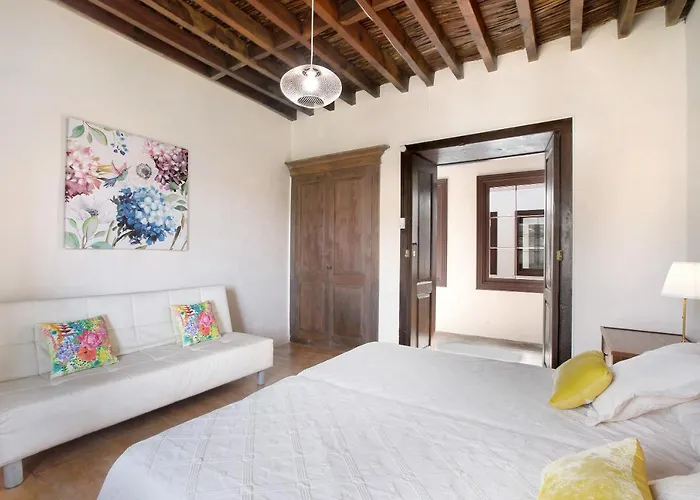 Esperanza La Cisnera